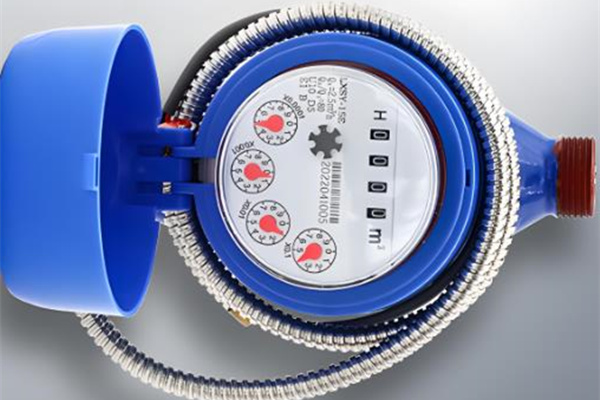 大口徑光電直讀遠(yuǎn)傳水表的精確度怎么樣？ 圖1